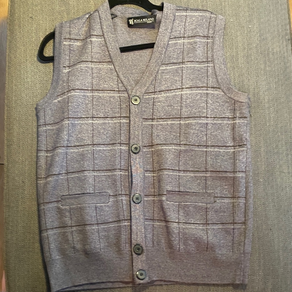 Men's Gray Cardigan Sweater Vest